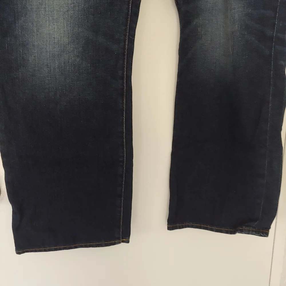 GAP pre owned